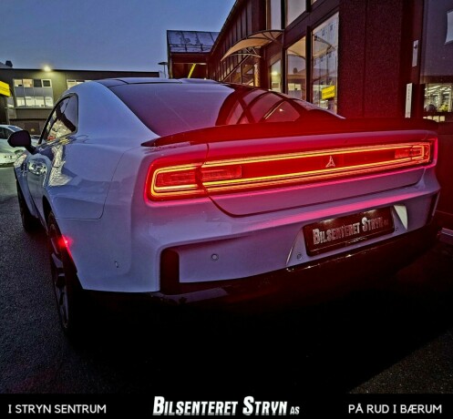 dodge-charger-elektrisitet-2025-big-15