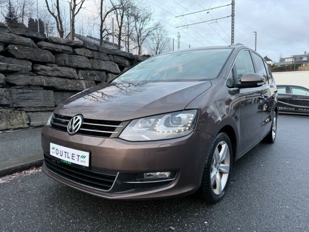 volkswagen-sharan-diesel-2011-big-1