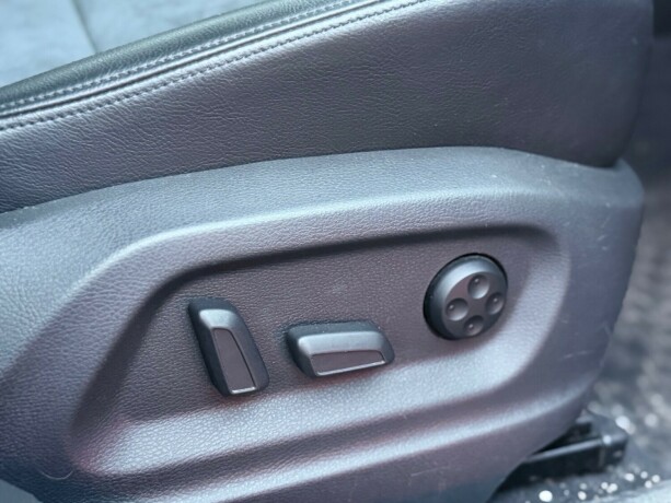 volkswagen-sharan-diesel-2011-big-11