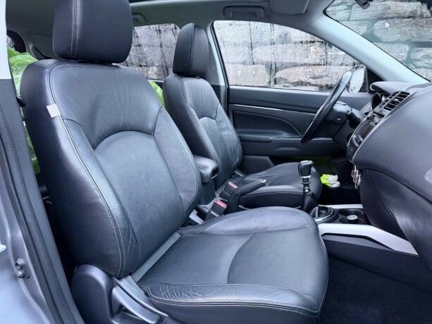 mitsubishi-asx-diesel-2013-big-9