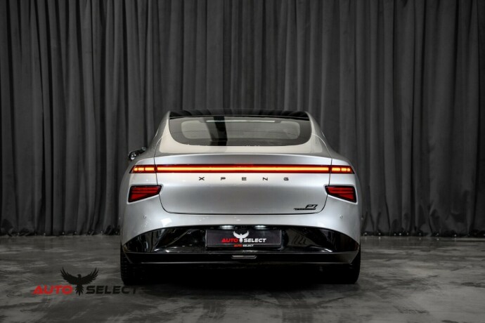 xpeng-p7-elektrisitet-2022-big-8