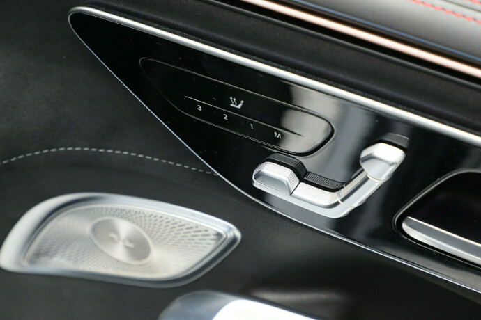 mercedes-benz-eqe-suv-elektrisitet-2023-big-28