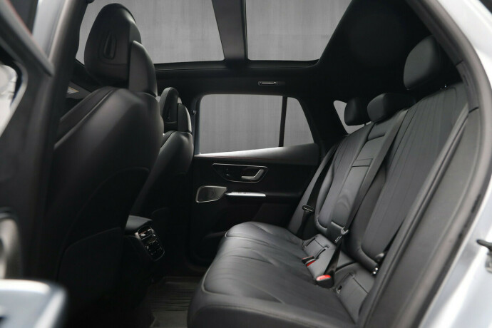 mercedes-benz-eqe-suv-elektrisitet-2023-big-6