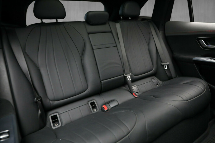 mercedes-benz-eqe-suv-elektrisitet-2023-big-8