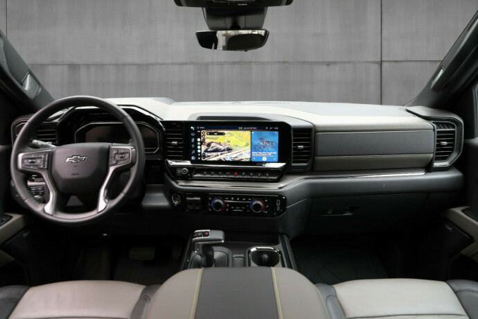 chevrolet-silverado-diesel-2024-big-3