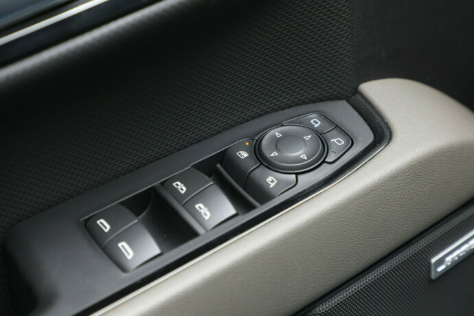 chevrolet-silverado-diesel-2024-big-23