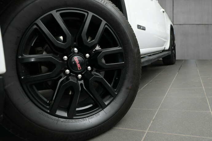 gmc-sierra-diesel-2024-big-26