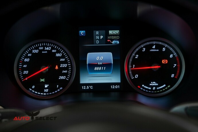 mercedes-benz-glc-elektrisitetbensin-2016-big-35