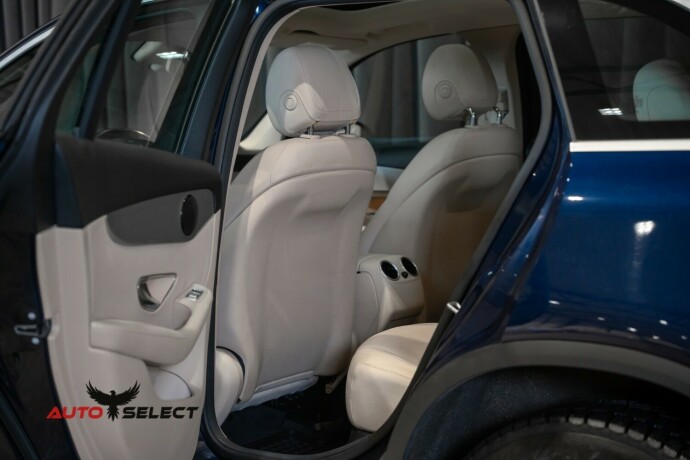 mercedes-benz-glc-elektrisitetbensin-2016-big-14