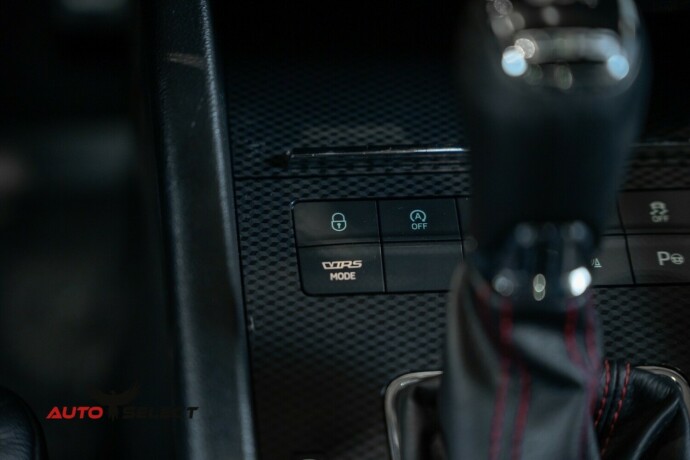 skoda-octavia-rs-diesel-2016-big-35