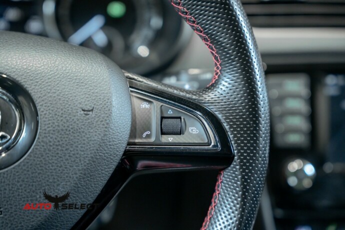 skoda-octavia-rs-diesel-2016-big-23