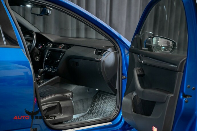 skoda-octavia-rs-diesel-2016-big-43