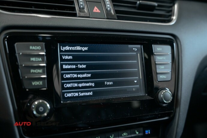 skoda-octavia-rs-diesel-2016-big-28