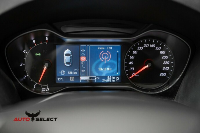 ford-mondeo-diesel-2012-big-30