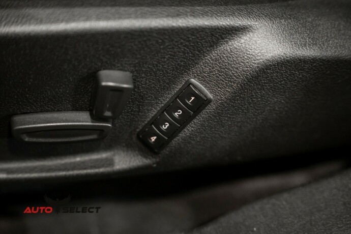 ford-mondeo-diesel-2012-big-23