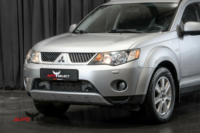mitsubishi-outlander-diesel-2008-big-11