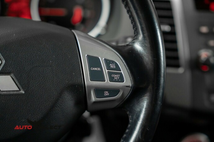 mitsubishi-outlander-diesel-2008-big-26