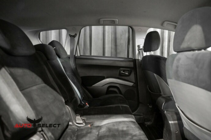 mitsubishi-outlander-diesel-2008-big-16