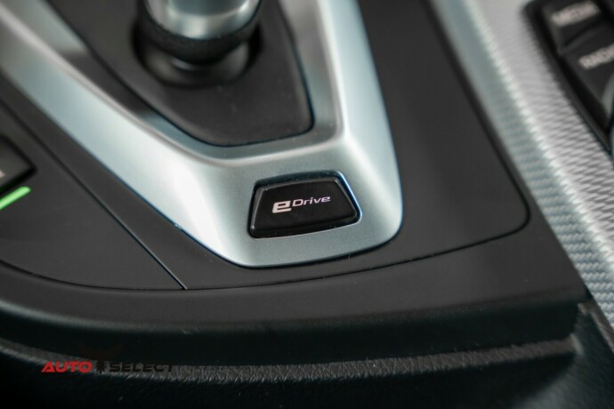 bmw-3-serie-elektrisitetbensin-2017-big-31