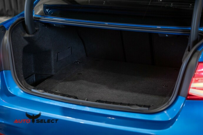 bmw-3-serie-elektrisitetbensin-2017-big-10