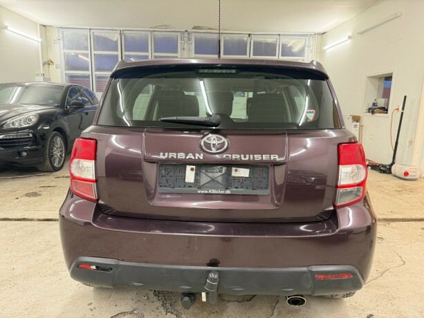 toyota-urban-cruiser-diesel-2010-big-3