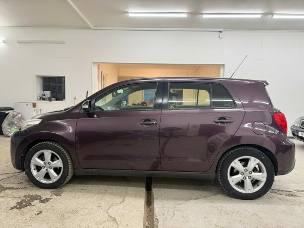 toyota-urban-cruiser-diesel-2010-big-1