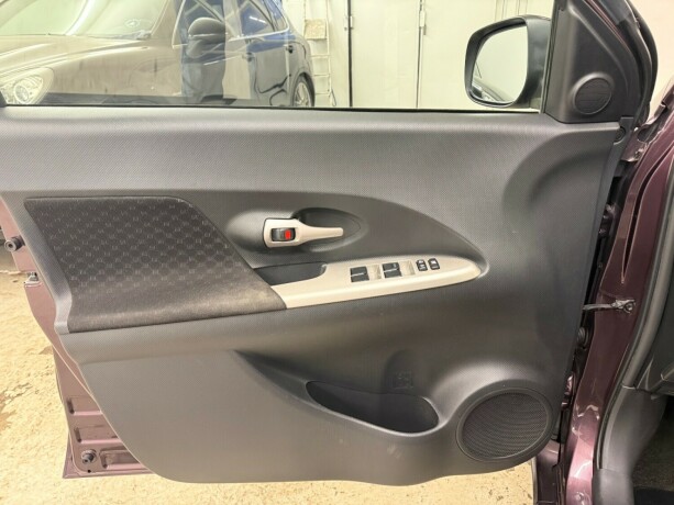 toyota-urban-cruiser-diesel-2010-big-23