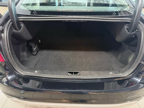 volvo-s60-diesel-2011-big-32