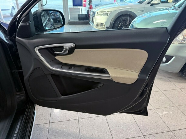 volvo-s60-diesel-2011-big-25