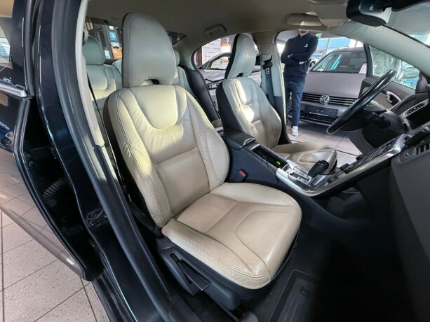 volvo-s60-diesel-2011-big-26