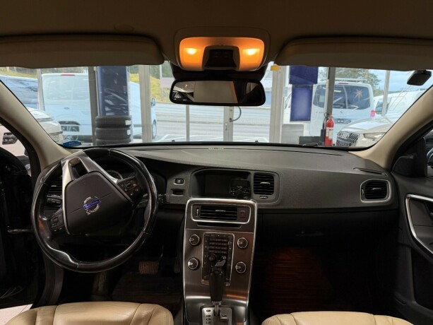 volvo-s60-diesel-2011-big-6