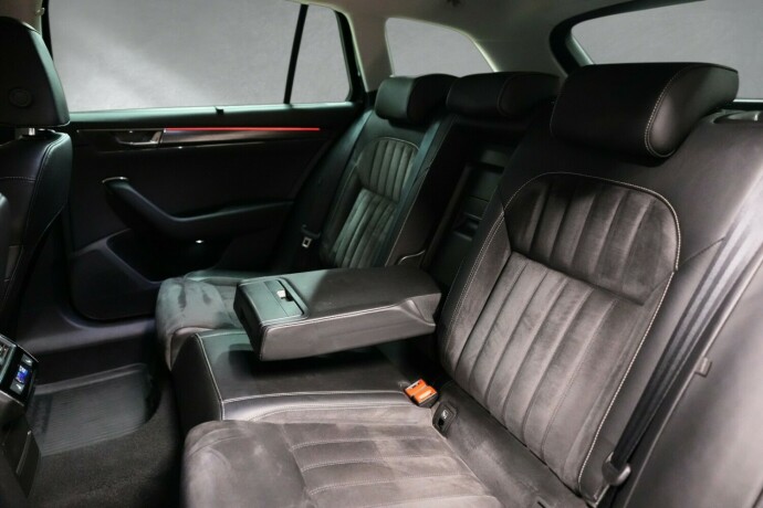 skoda-superb-elektrisitetbensin-2021-big-16