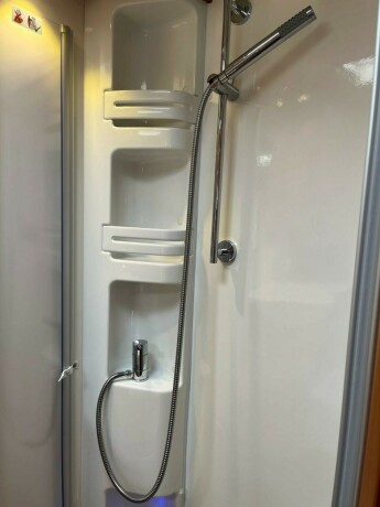 hymer-mlt-580-mercedes-2-enkle-senger-truma-6eh-l-kj248kken-fukt-gasstest-diesel-2017-big-58