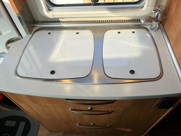 hymer-mlt-580-mercedes-2-enkle-senger-truma-6eh-l-kj248kken-fukt-gasstest-diesel-2017-big-37