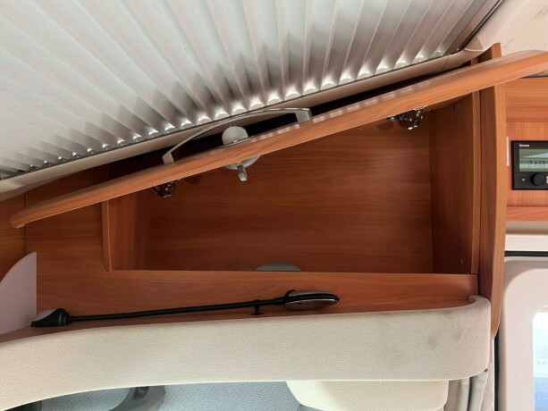 hymer-mlt-580-mercedes-2-enkle-senger-truma-6eh-l-kj248kken-fukt-gasstest-diesel-2017-big-26