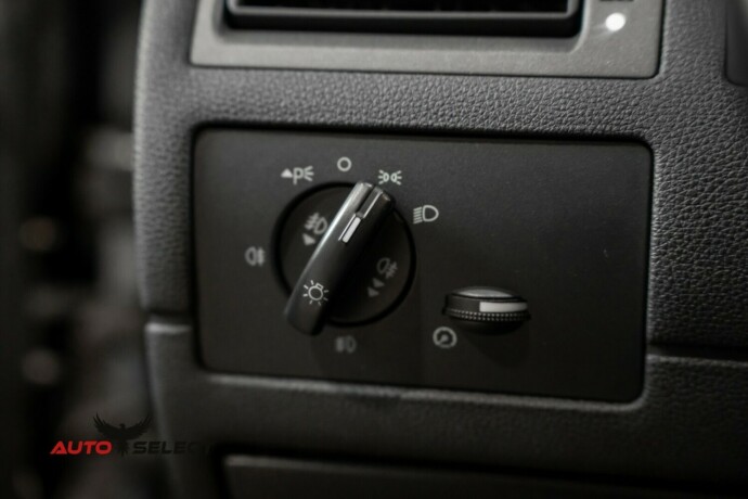 ford-mondeo-diesel-2003-big-25