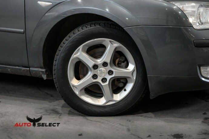 ford-mondeo-diesel-2003-big-3