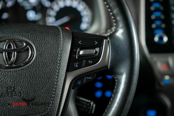 toyota-land-cruiser-diesel-2022-big-36