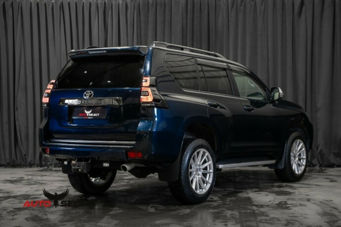 toyota-land-cruiser-diesel-2022-big-13