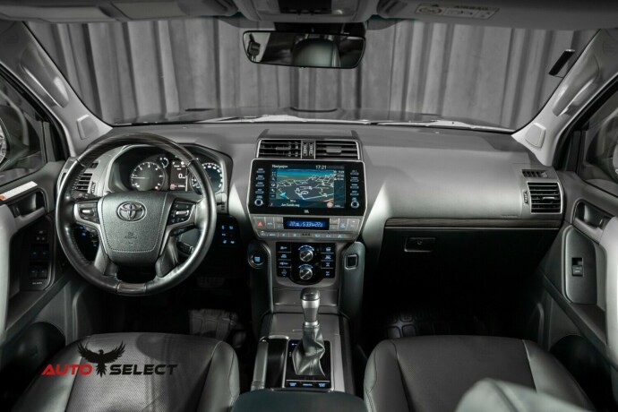 toyota-land-cruiser-diesel-2022-big-39