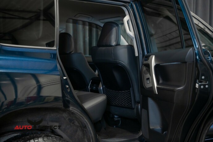 toyota-land-cruiser-diesel-2022-big-17