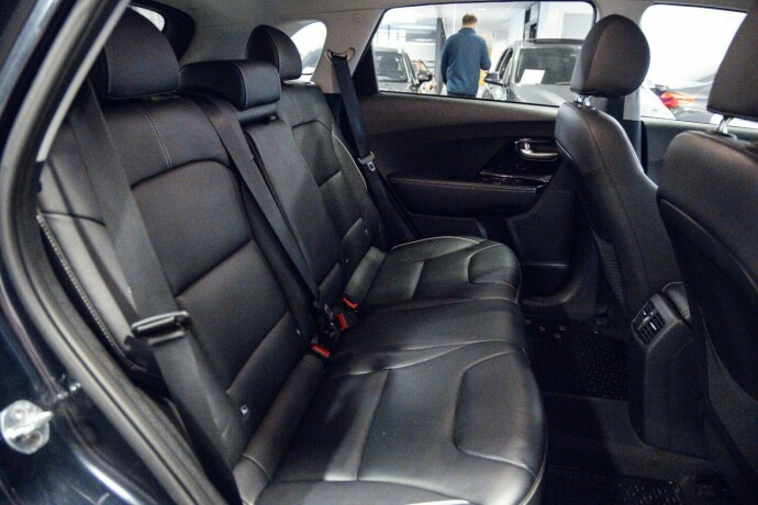 kia-e-niro-elektrisitet-2021-big-8