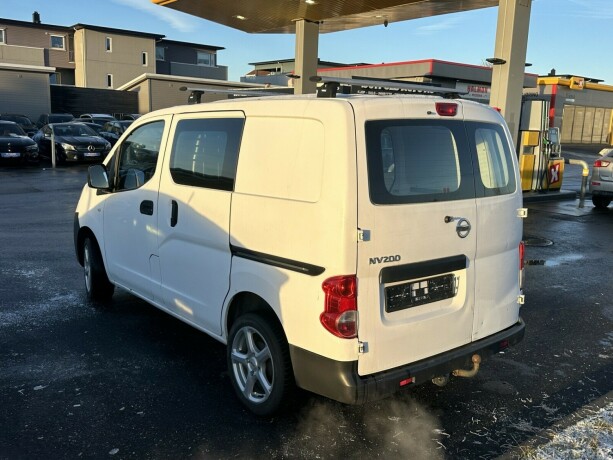 nissan-nv200-diesel-2012-big-4