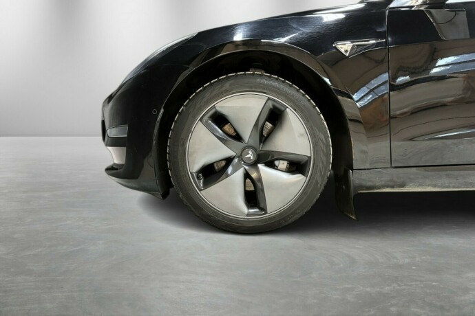 tesla-model-3-elektrisitet-2019-big-4