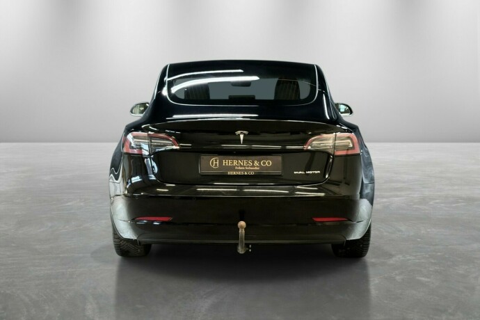 tesla-model-3-elektrisitet-2019-big-6