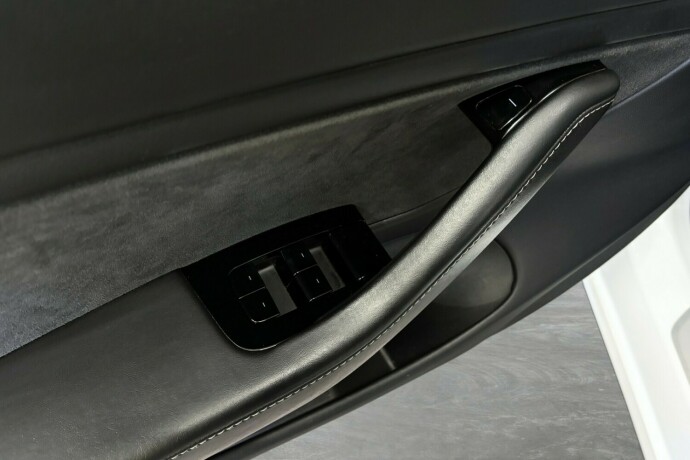 tesla-model-3-elektrisitet-2019-big-17