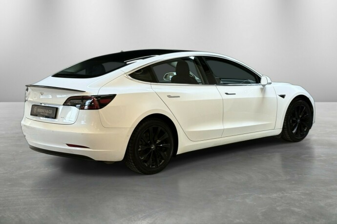 tesla-model-3-elektrisitet-2019-big-7