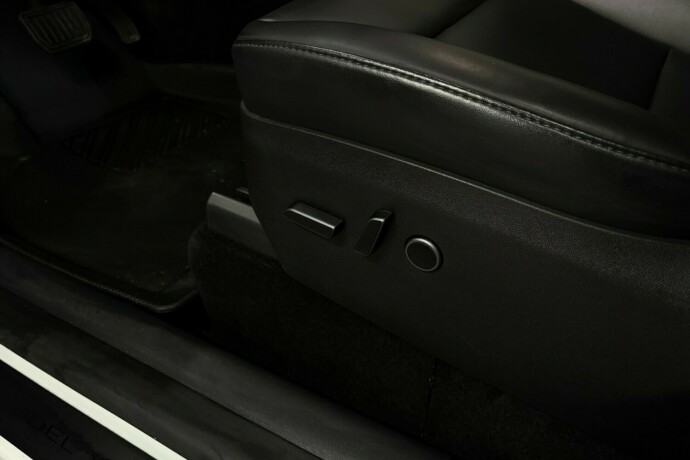 tesla-model-y-elektrisitet-2023-big-16