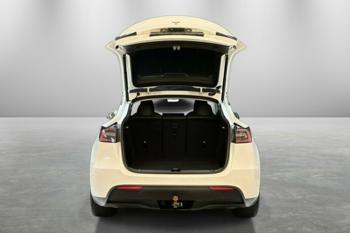 tesla-model-y-elektrisitet-2023-big-8