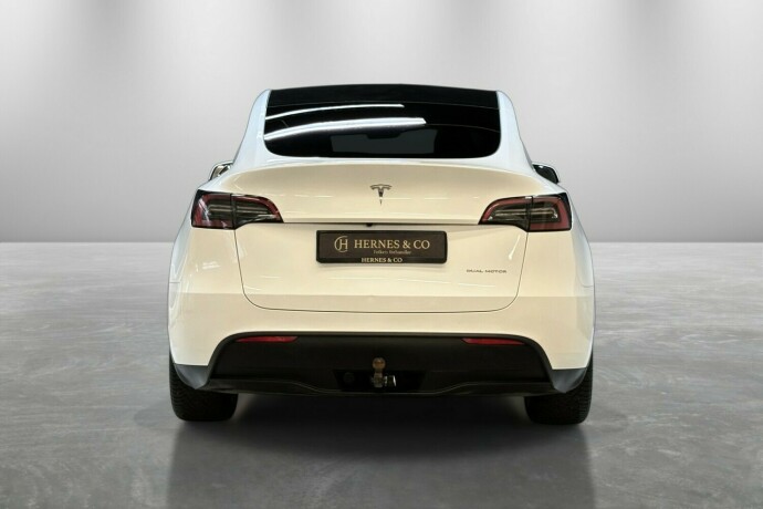 tesla-model-y-elektrisitet-2023-big-7